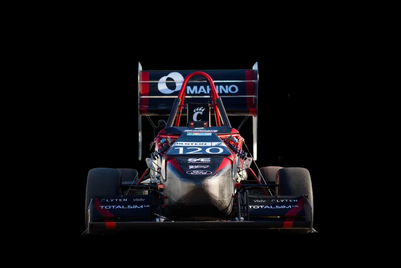 Vixiv designed front wing (cut)